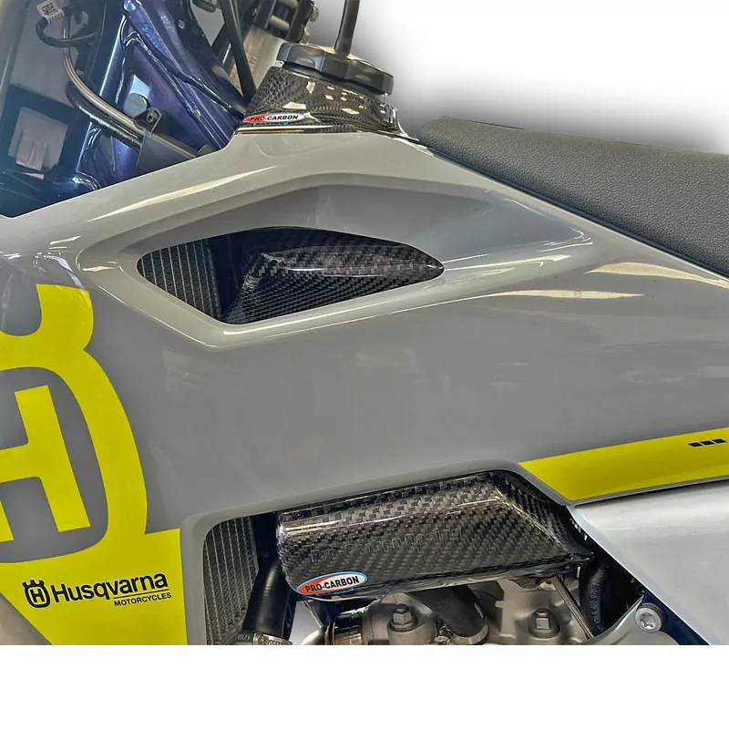 Pro Carbon benzinetank cover ( full set ) Husqvarna TC 125/250 2023-2024 & Husqvarna FC 250/350/450 2023-2024