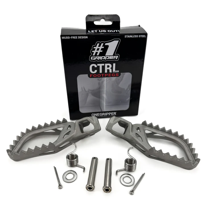 Onegripper CTRL RVS voetsteunen #1 KTM SX/SX-F 125/150/250/300/350/450 2023- & Husqvarna TC/FC 125/150/250/350/450 2023- & Gas Gas MC/MC-F 125-450 2024- ( 0 mm down / 5 mm back )