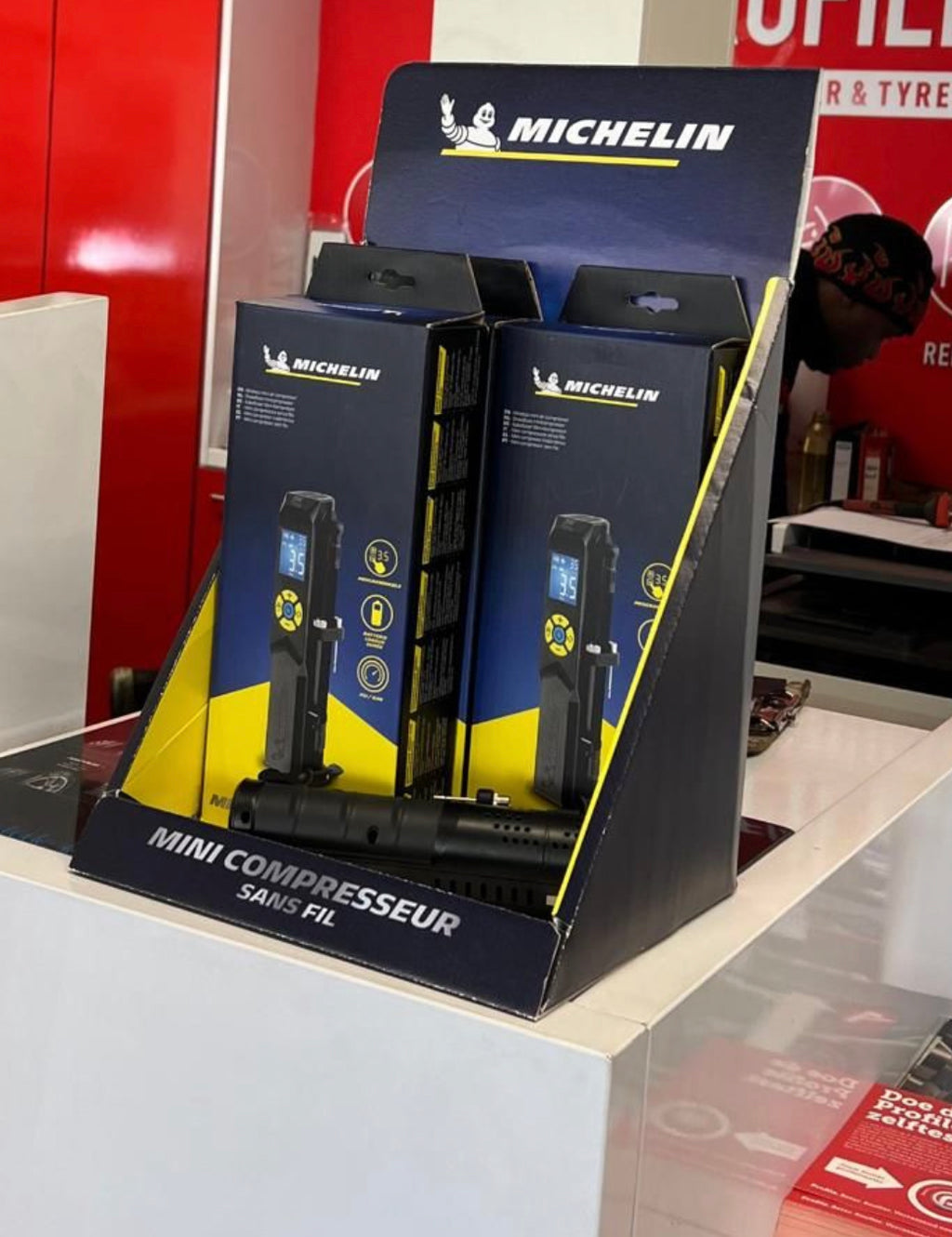 Michelin mini compressor 20x4x45 cm